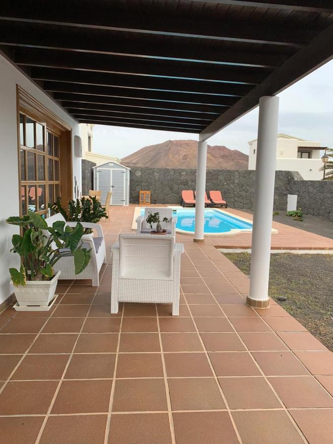 Villa Denise Yaiza  Bagian luar foto